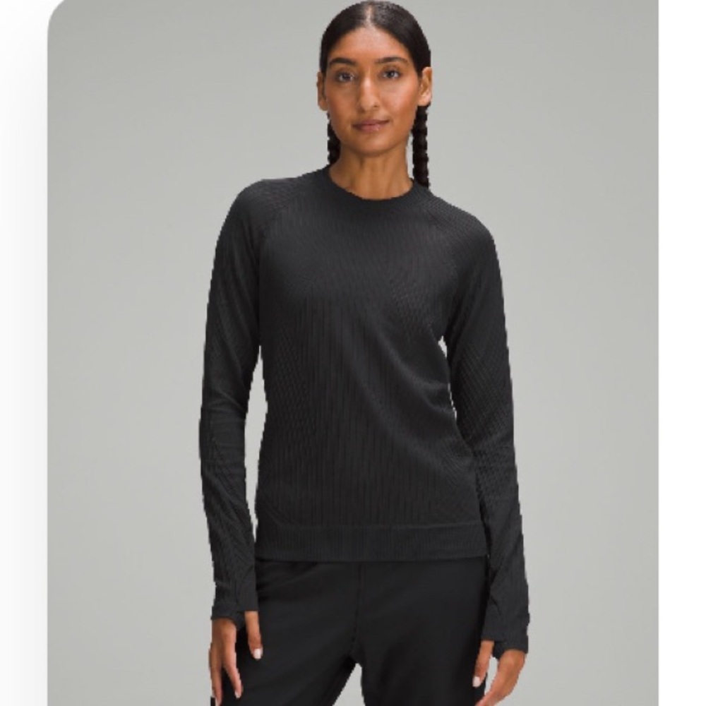 BRAND NEW Lululemon Rest Less Pullover Size 4 Color Black